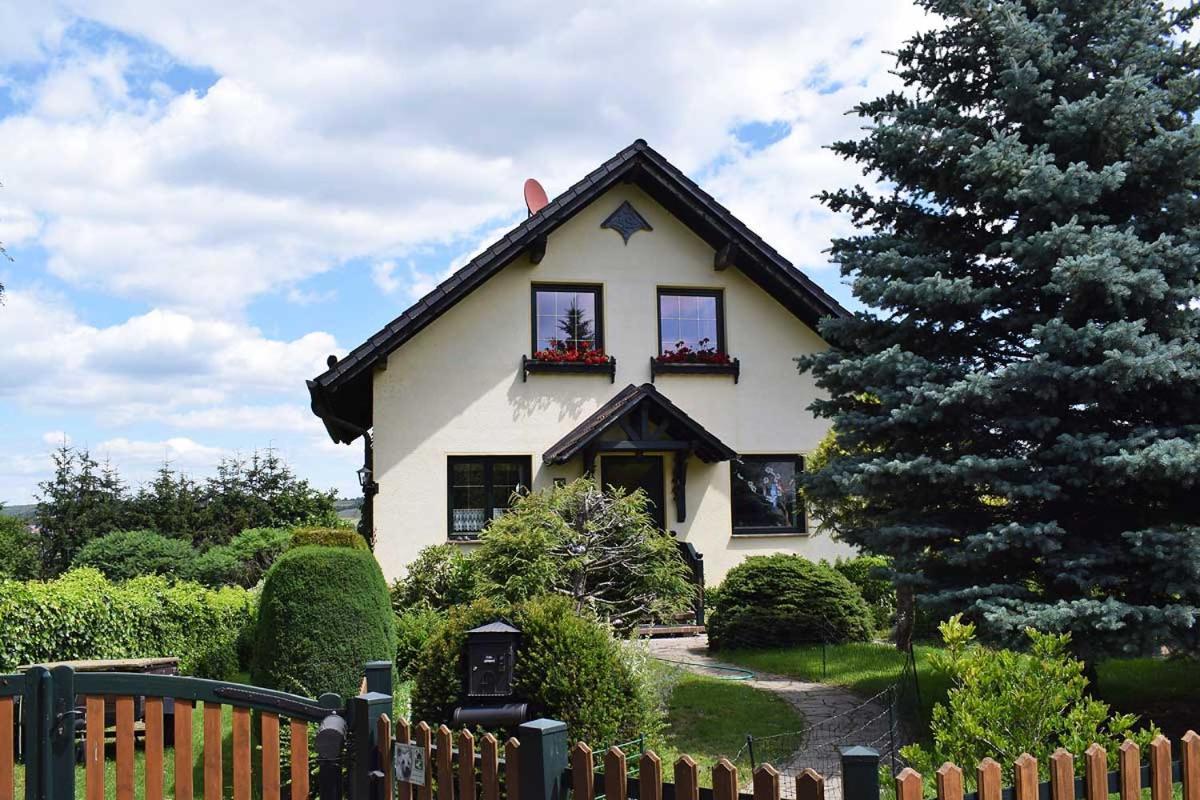 Landhaus Kuehn Bad Salzungen Bagian luar foto